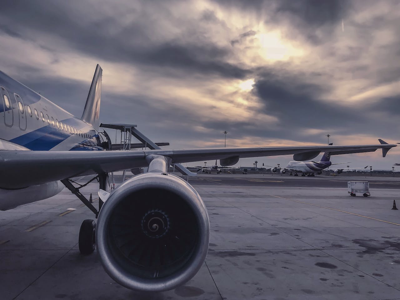 Air cargo transport